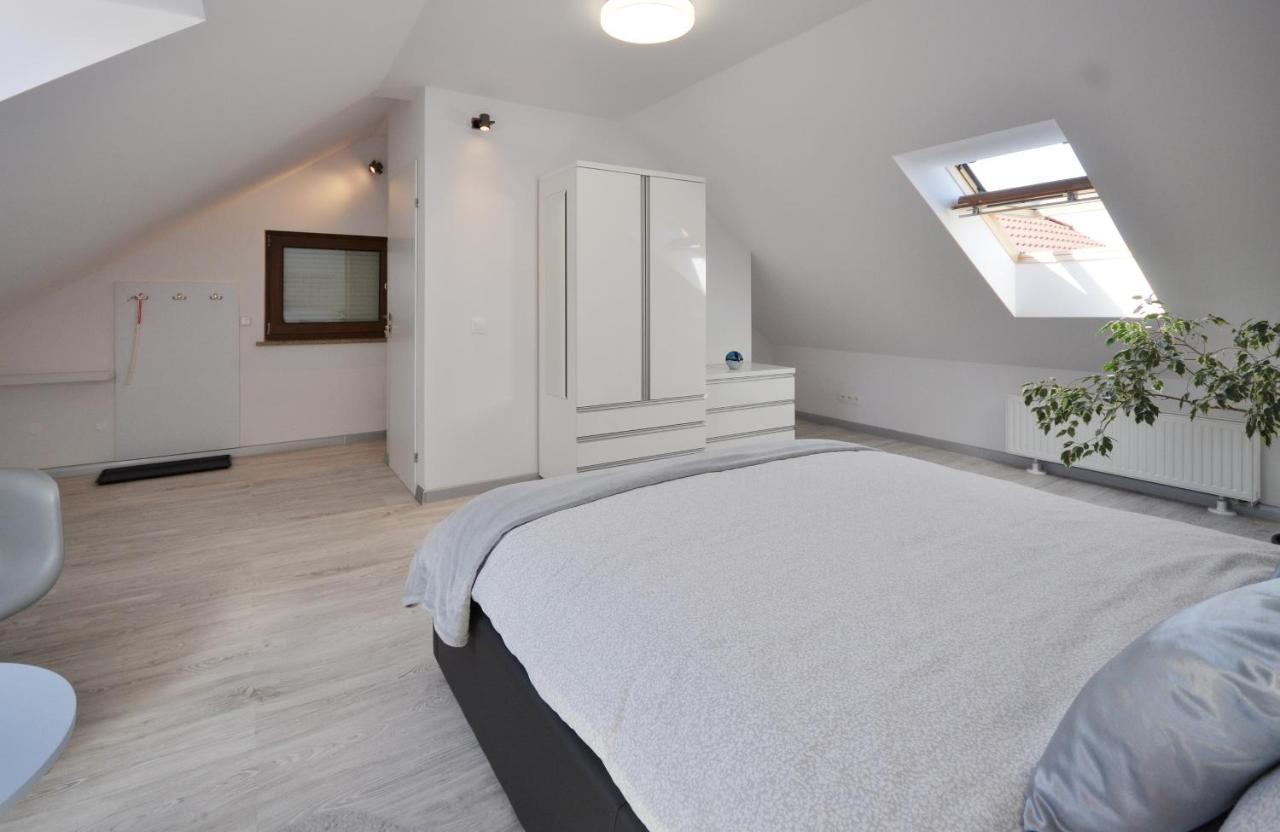 شقة Jezow Sudecki  في Apartament Widok Na Karkonosze المظهر الخارجي الصورة